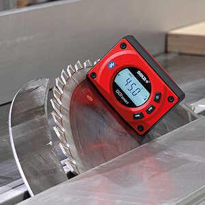 Sola® GO! Digital Pocket Level