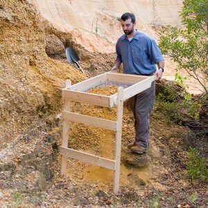 Archaeological Rocking Sifting Screen, 22˝ x 30˝ with 1/4˝ Mesh